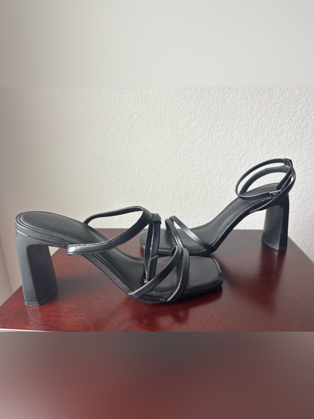 Gianni Bini Black Leather Strappy Heeled Sandals